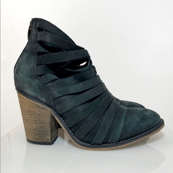 Free People Strappy Leather Boots, Size 38, EUC - Picture 4 of 8